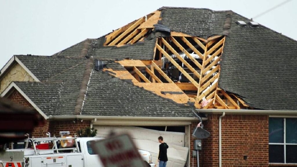 Need Emergency Storm Damage Restoration In Malibu, Ca